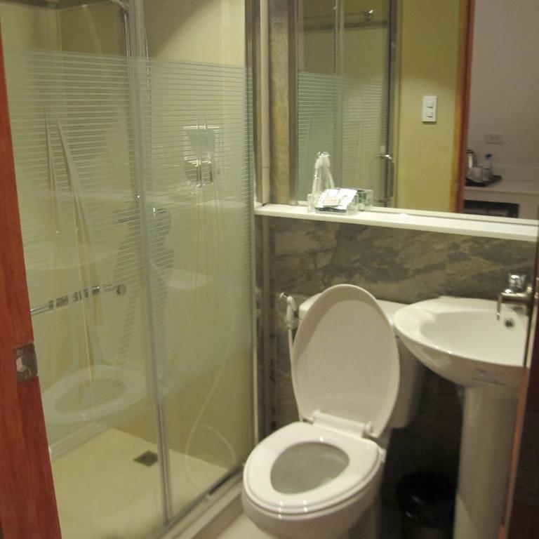 The Citywalk Suites Apartment Antipolo Habitación foto